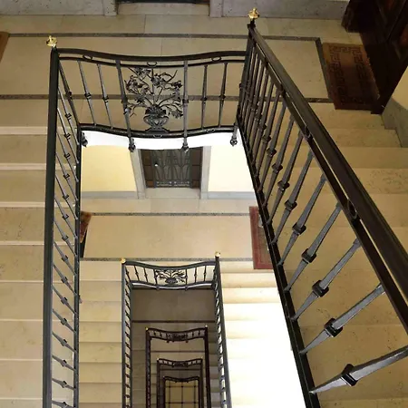 Trastevere Elegant Apartment