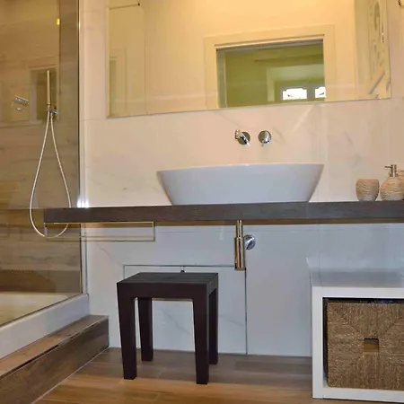 Apartment Trastevere Elegant Apartment *