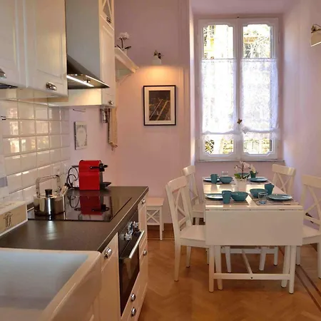 Trastevere Elegant Apartment Apartment